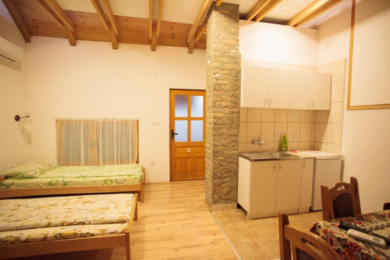 Holiday home Jazacka Bajka *